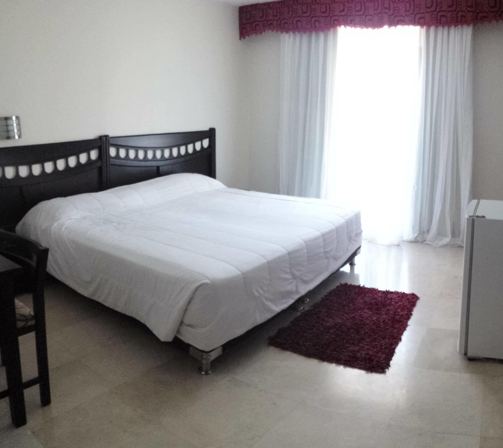 Hotel Suite Continental Barranquilla  Exterior photo